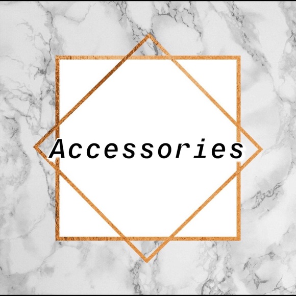 Bags and more beyond this point - Picture 1 of 1